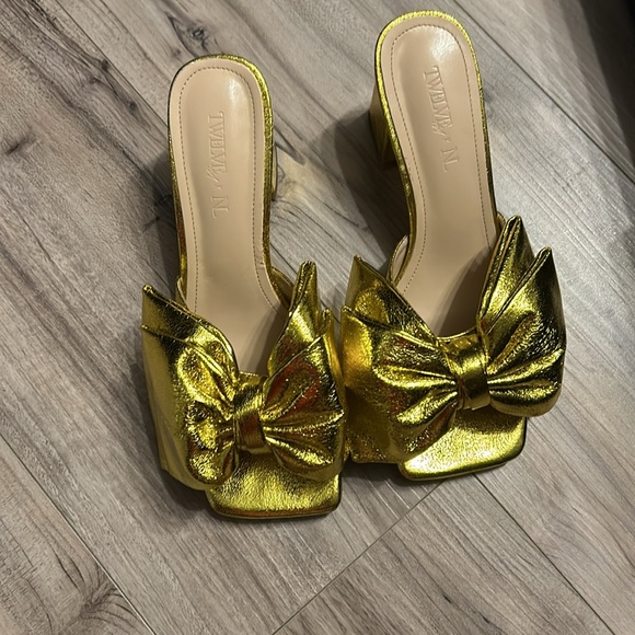 SOLD - Picture 6 of 8